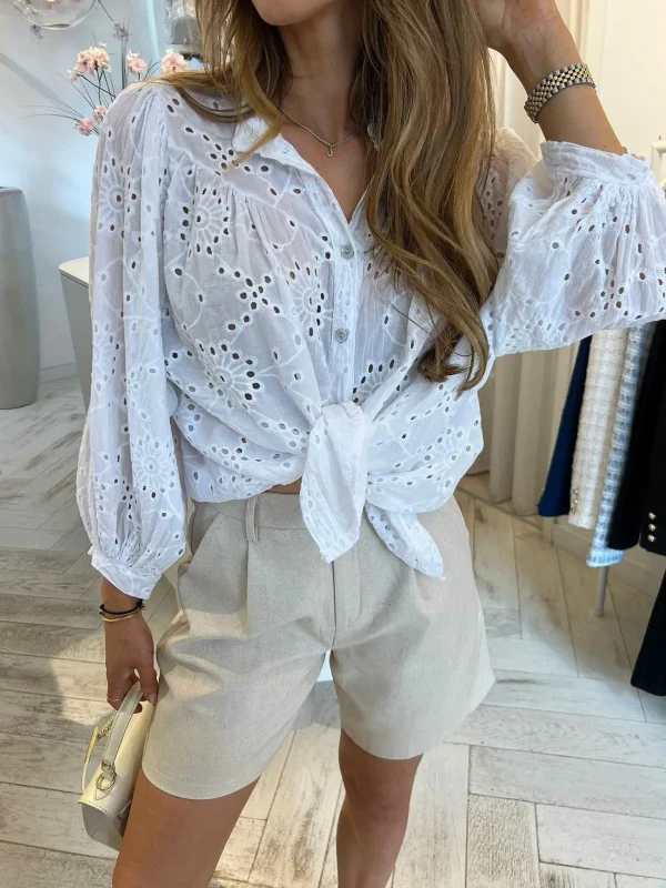 LOF Boutique Anna Broderie Blouse> Tops & Blousjes