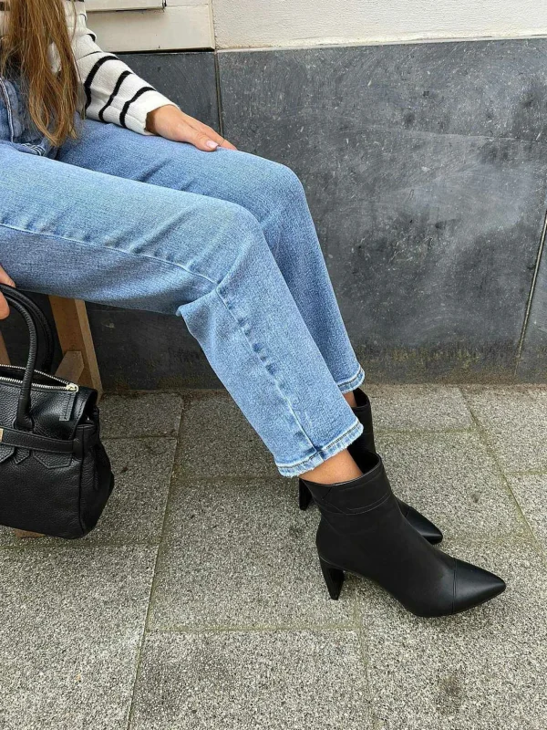 LOF Boutique Babouche Ella Ankle Boots Black> Hakken