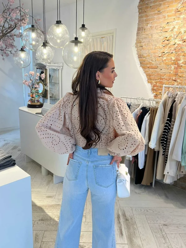 LOF Boutique Bodhi Cropped Broderie Blouse Beige> Tops & Blousjes