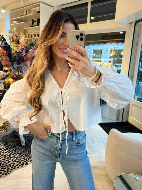 LOF Boutique Bow Cropped Blouse White> Tops & Blousjes