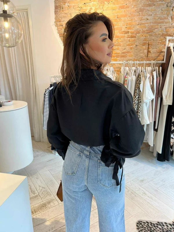 LOF Boutique Charlie Cropped Blouse Black> Tops & Blousjes