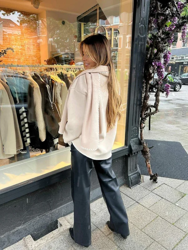 LOF Boutique Inspired Scarf Coat Beige & White> Jassen