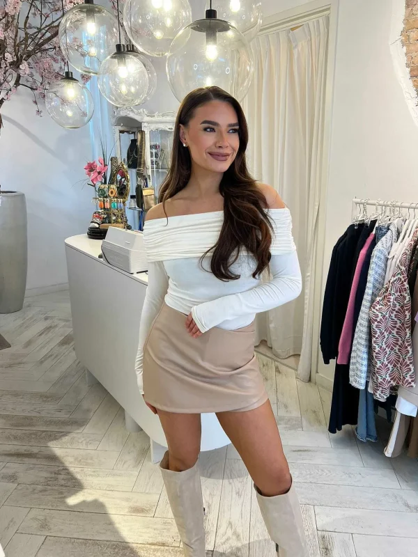 LOF Boutique Lana Off Shoulder Top Off White> Tops & Blousjes