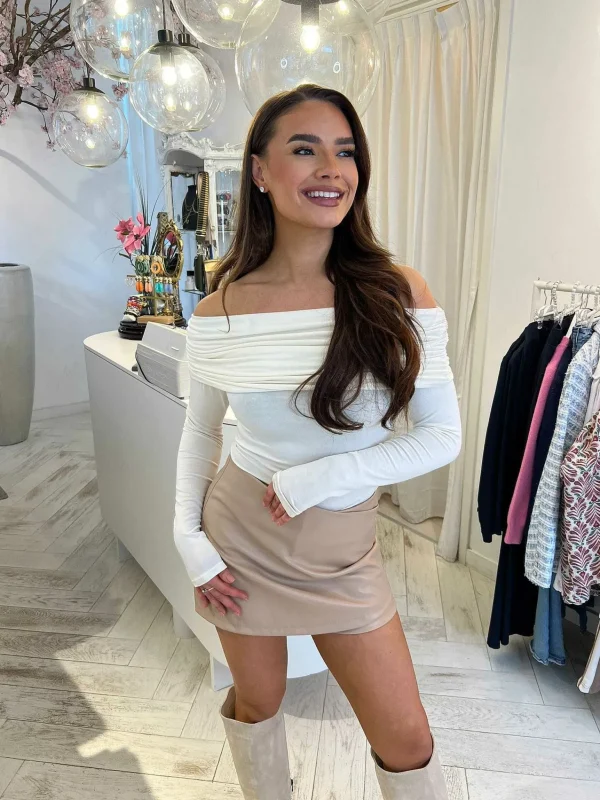 LOF Boutique Lana Off Shoulder Top Off White> Tops & Blousjes