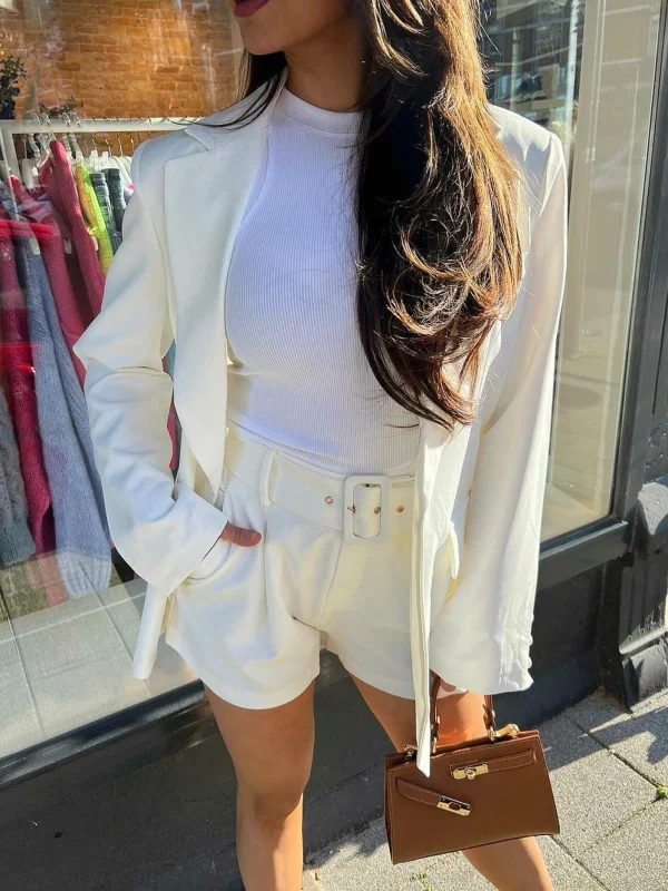 LOF Boutique Lexi Belt Short White> Shorts