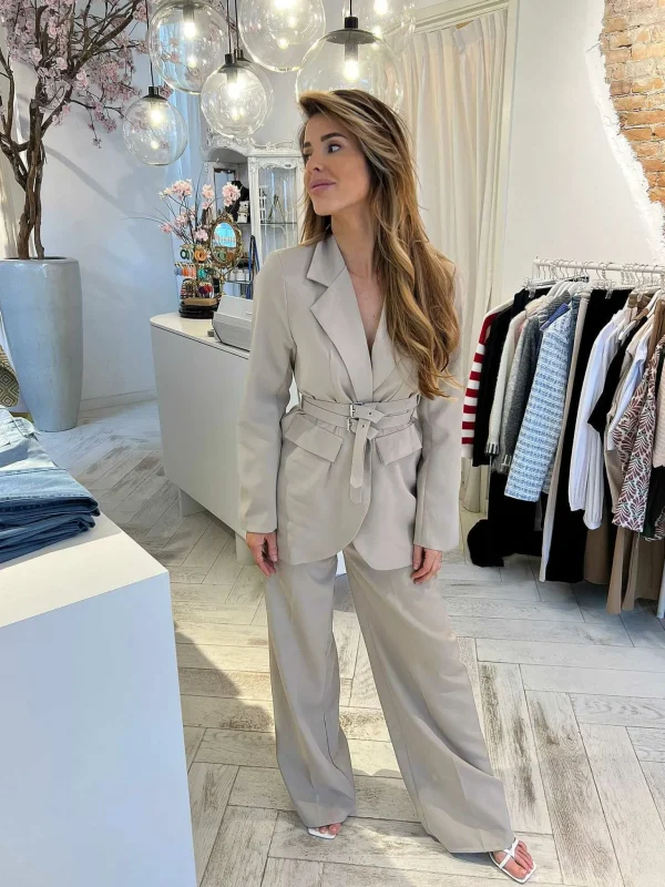 LOF Boutique Lexi Suit Stone> Sets