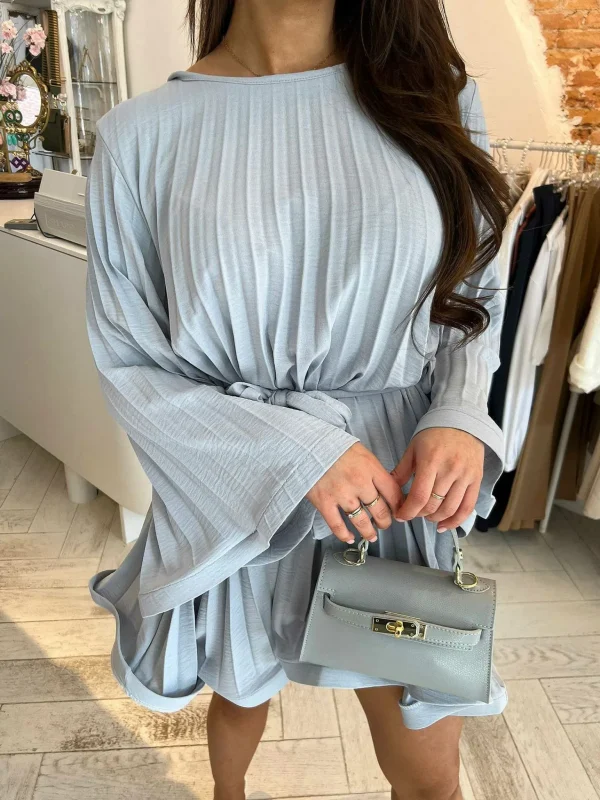 LOF Boutique Mila Plisse Dress Baby Blue> Jurken