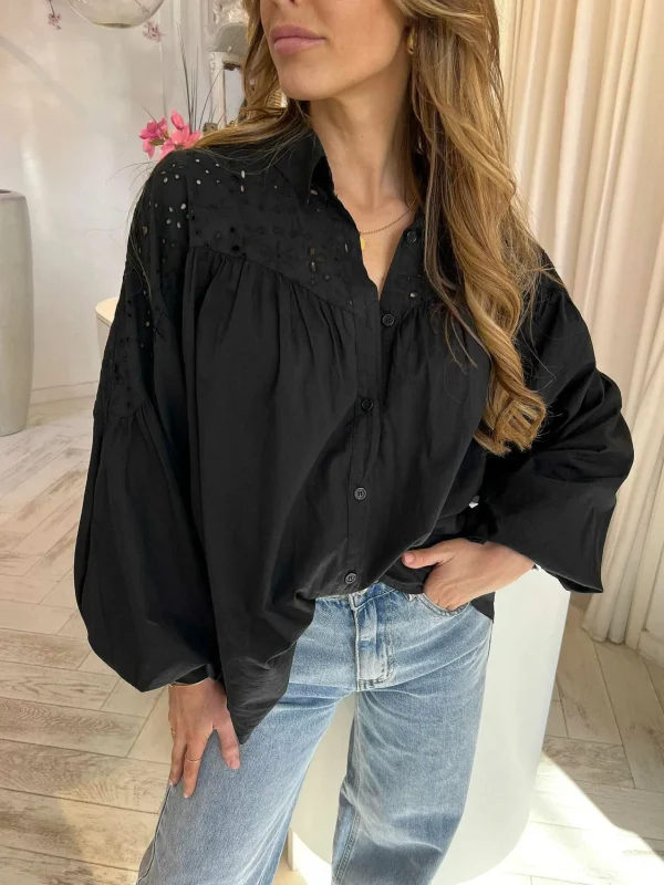 LOF Boutique Noah Broderie Blouse Black> Tops & Blousjes