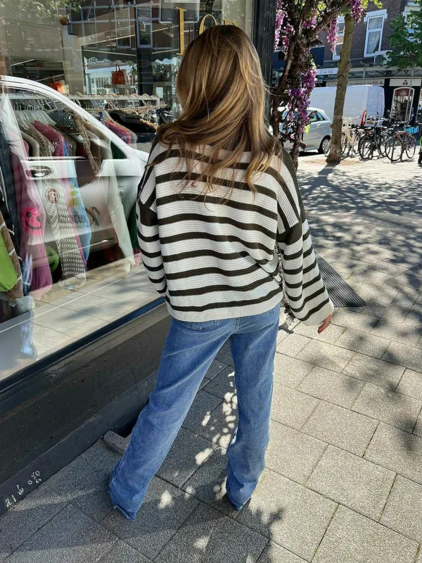 LOF Boutique Nova Stripe Sweater Army & Off White> Truien