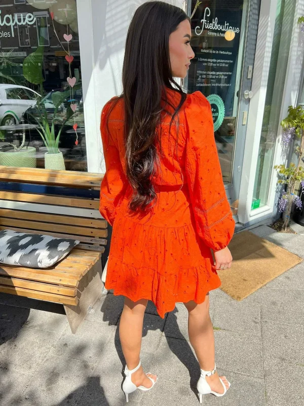 LOF Boutique Pien Broderie Dress Orange> Jurken