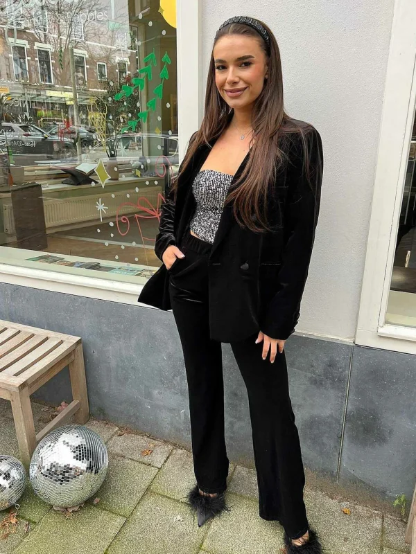 LOF Boutique Quinn Velvet Suit Black> Sets